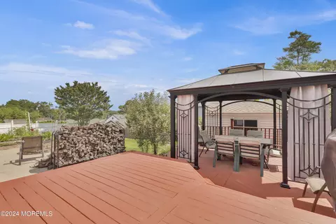 173 Walnut Dr, Brick, NJ 08724 photo 18
