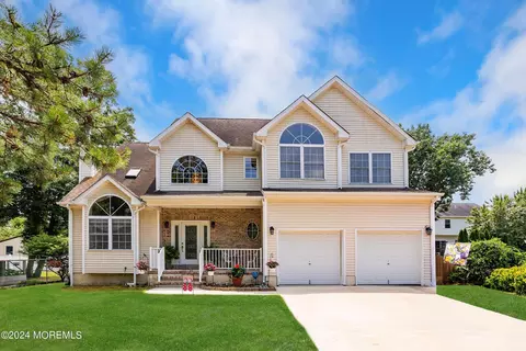1616 Madison Ave, Toms River, NJ 08757