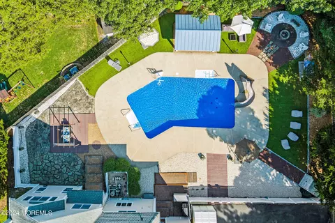 Exterior - 539 Adamston Rd, Brick, NJ 08723 photo 11 of 12