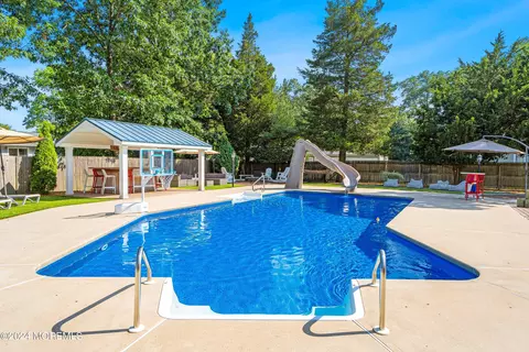 Exterior - 539 Adamston Rd, Brick, NJ 08723 photo 7 of 12