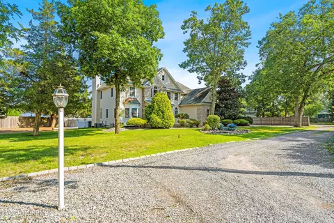 Exterior - 539 Adamston Rd, Brick, NJ 08723 photo 2 of 12