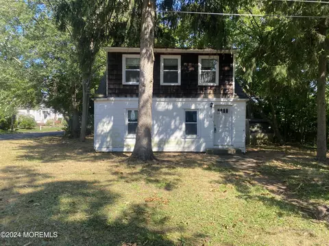 38 Brevent Ave, Leonardo, NJ 07737 photo 10