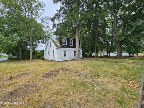 38 Brevent Ave, Leonardo, NJ 07737 photo 7