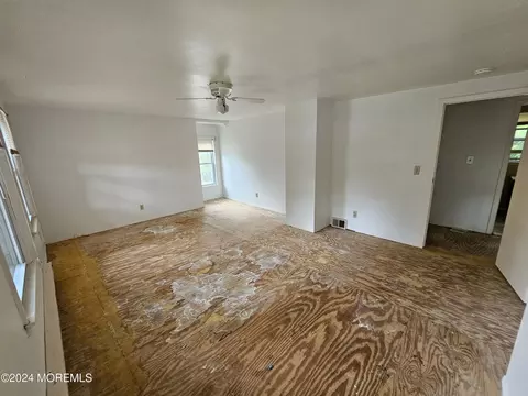 38 Brevent Ave, Leonardo, NJ 07737 photo 22