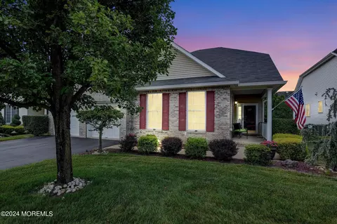 227 Everton Blvd, Marlboro, NJ 07746