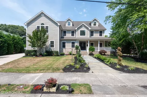 3 Ridgewood Dr, Northfield, NJ 08225