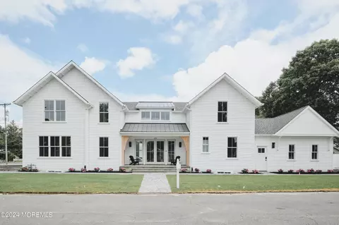 216 Maxson Ave, Point Pleasant, NJ 08742