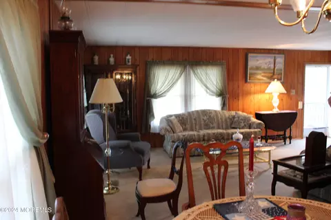 33 Eagle Ln, Whiting, NJ 08759 photo 6