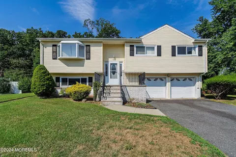 711 Ohagen Ter, Neptune City, NJ 07753