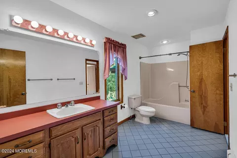 Bath - 100 Penhook Rd #A, Forked River, NJ 08731 photo 4 of 4
