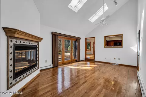 Living - 100 Penhook Rd #A, Forked River, NJ 08731 photo 8 of 8