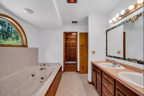 Bath - 100 Penhook Rd #A, Forked River, NJ 08731 photo 1 of 4