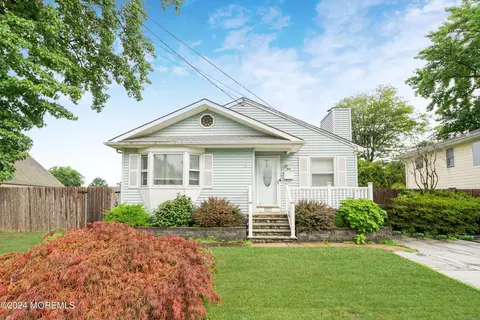 183 Furman Blvd, Keyport, NJ 07735