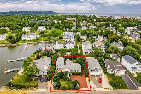 40 Grant Ave, Rumson, NJ 07760