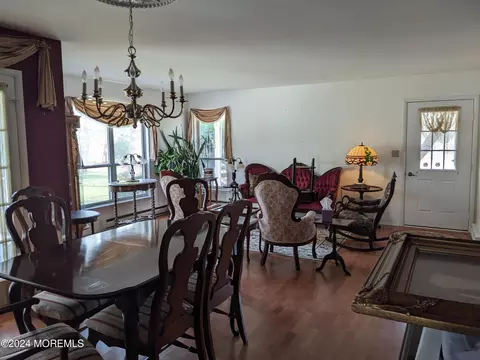 709 Wooton Ct #A, Manchester, NJ 08759