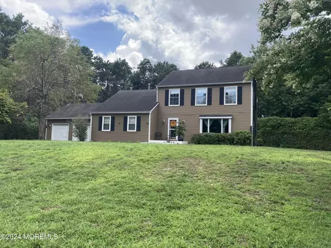1340 Zeppelin Ave, Whiting, NJ 08759