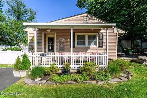 316 Boland Ave, Brick, NJ 08724