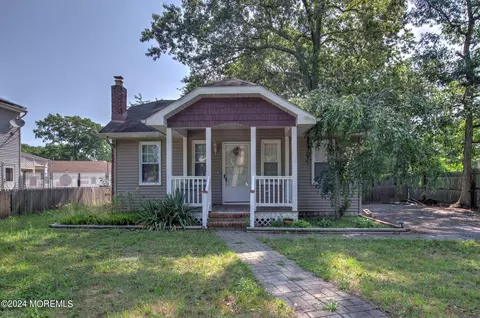 314 Wainwright St, Forked River, NJ 08731