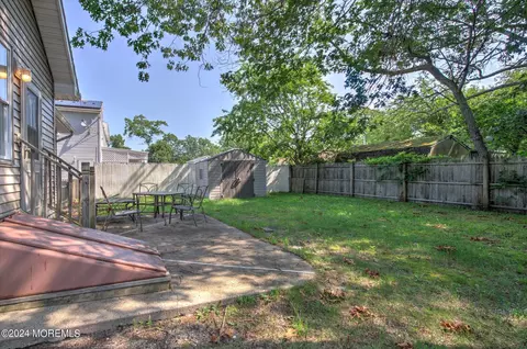 Exterior - 314 Wainwright St, Forked River, NJ 08731 photo 8 of 10