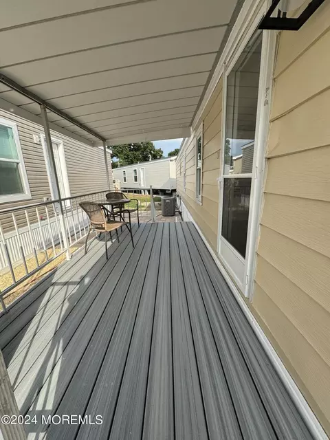 19 Avenue B, Keansburg, NJ 07734