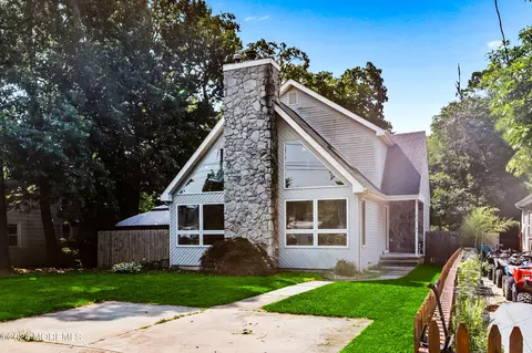 212 Morris Blvd, Toms River, NJ 08753