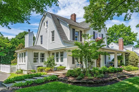 78 Harvard Rd, Fair Haven, NJ 07704