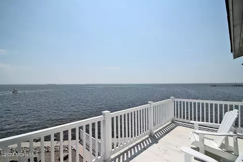 16 Vessel Rd #5, Waretown, NJ 08758