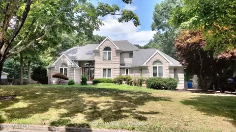 10 Afton Rd, Jackson, NJ 08527