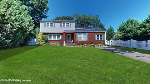 1 Bell Ct, Toms River, NJ 08753