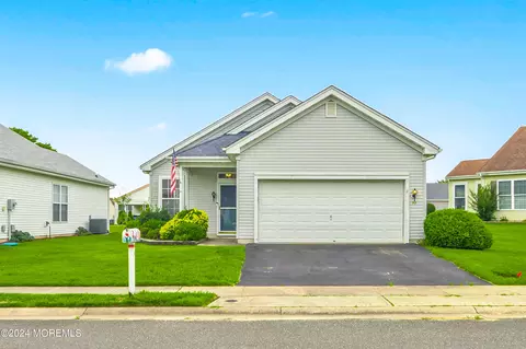 34 Durham Ave, Manchester, NJ 08759