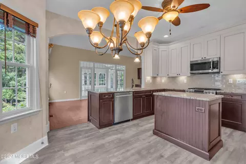 Kitchen - 16 Spring Lake Blvd, Waretown, NJ 08758 photo 8 of 11