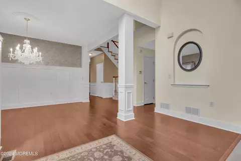 Entry Way - 16 Spring Lake Blvd, Waretown, NJ 08758 photo 2 of 14