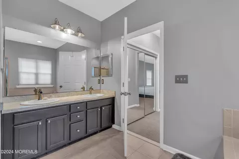 Entry Way - 16 Spring Lake Blvd, Waretown, NJ 08758 photo 9 of 14