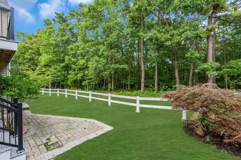Exterior - 16 Spring Lake Blvd, Waretown, NJ 08758 photo 11 of 13
