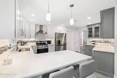 Kitchen - 11 Brenner Ct, Brick, NJ 08724 photo 3 of 5