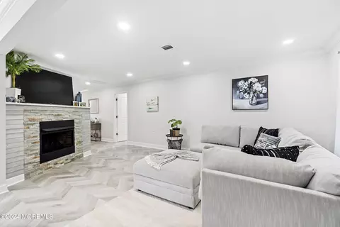 Other - 11 Brenner Ct, Brick, NJ 08724 photo 4 of 10