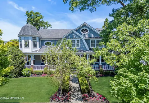 320 Passaic Ave, Spring Lake, NJ 07762
