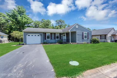 29 Ashley Rd #63, Manchester, NJ 08759