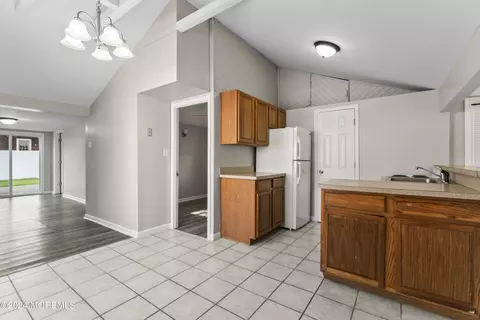 Entry Way - 37 Central Ave, Waretown, NJ 08758 photo 2 of 6