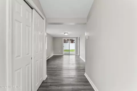 Entry Way - 37 Central Ave, Waretown, NJ 08758 photo 4 of 6