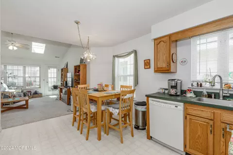 Dining - 21 S Baker Dr, Jackson, NJ 08527 photo 3 of 4