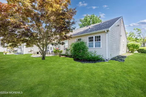 Exterior - 21 S Baker Dr, Jackson, NJ 08527 photo 5 of 6