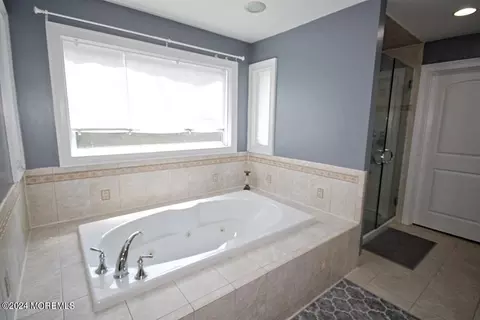 Bath - 111 Wiseman Rd, Jackson, NJ 08527 photo 1 of 10