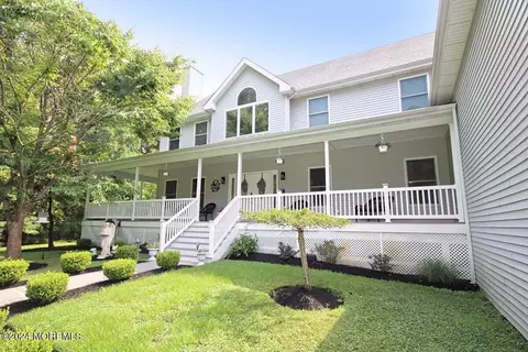 Exterior - 111 Wiseman Rd, Jackson, NJ 08527 photo 7 of 7