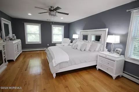 Bedroom - 111 Wiseman Rd, Jackson, NJ 08527 photo 2 of 9