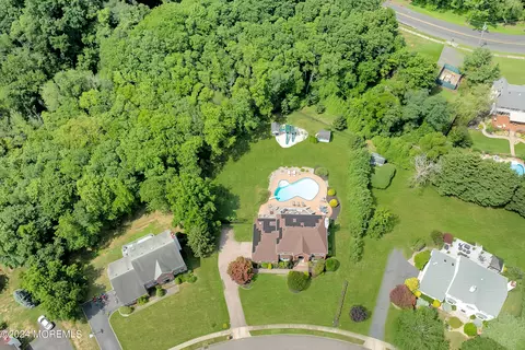 1446 Garrett Dr, Wall, NJ 07719