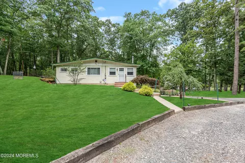 166 Willow Dr, Jackson, NJ 08527 photo 6
