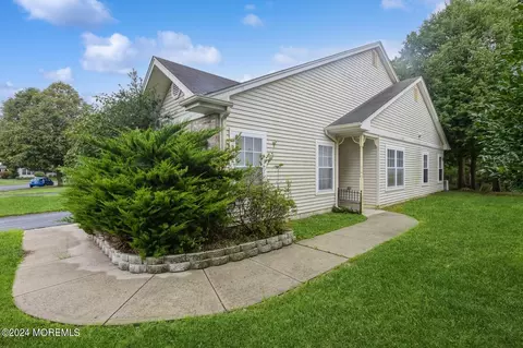 126 Riva Blvd, Brick, NJ 08723