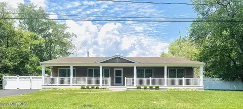 706 Drew Ave, Lanoka Harbor, NJ 08734