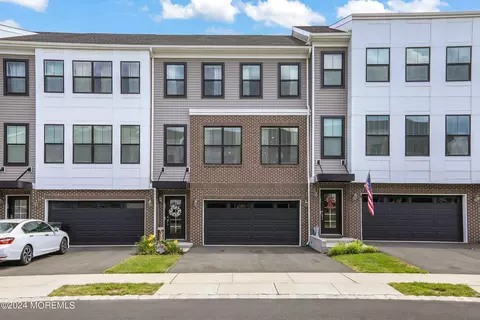 32 Mariveles Way, Tinton Falls, NJ 07724